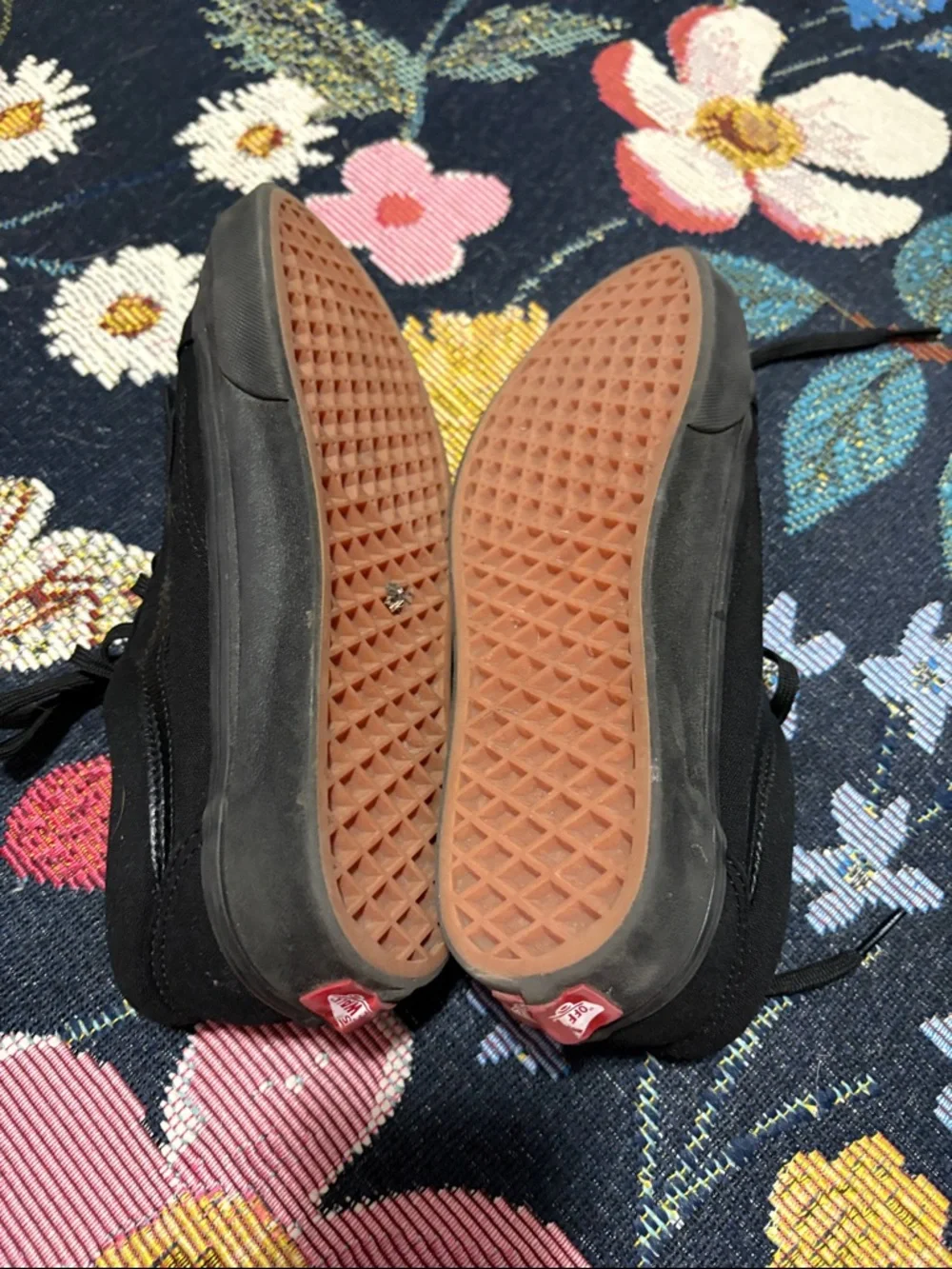 VANS CLASSIC OLD SKOOL SNEAKERS - Picture 5 of 5